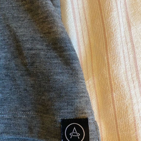 Aether Gray Henley - Picture 6 of 7